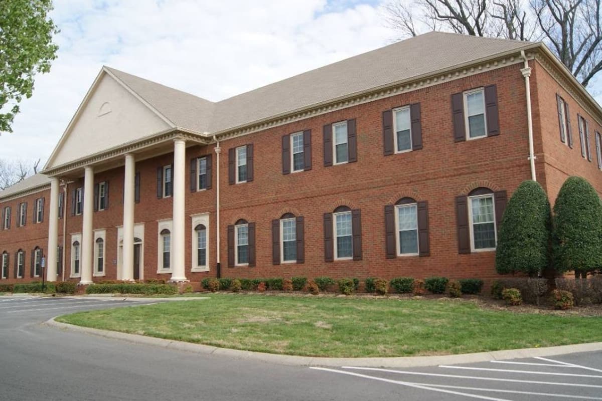 wood-hendersonville2